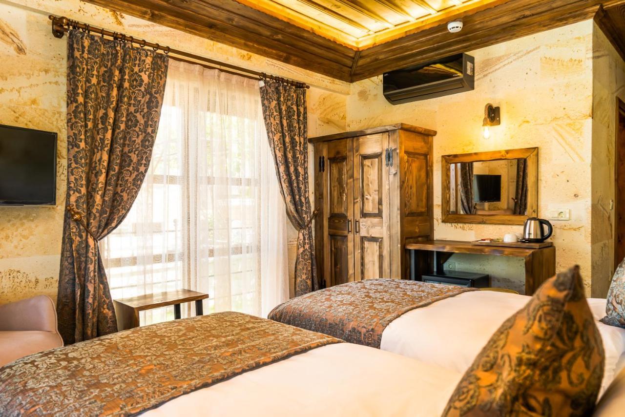 Flavia Cappadocia Hotel Ючхисар Екстериор снимка