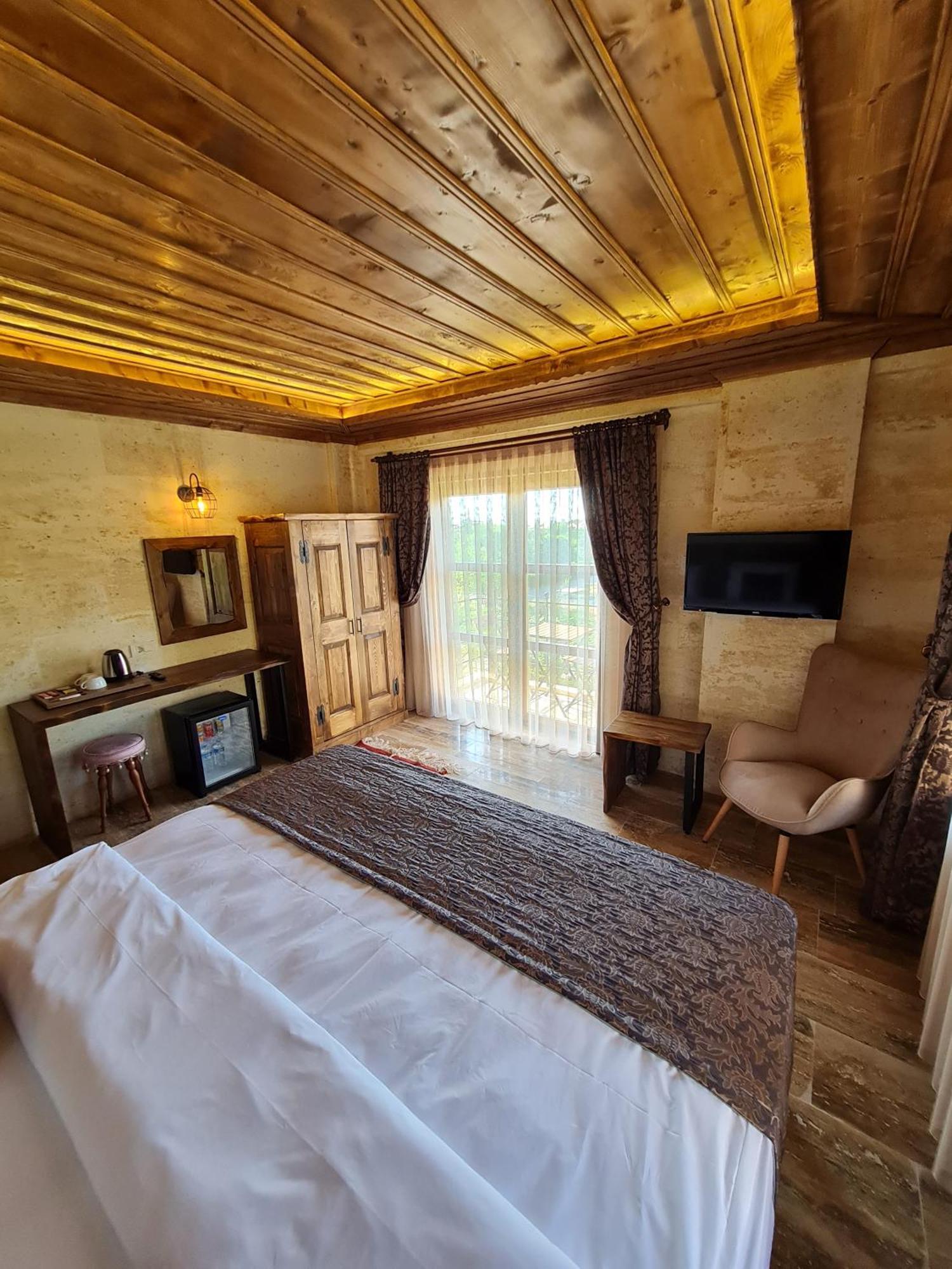Flavia Cappadocia Hotel Ючхисар Екстериор снимка