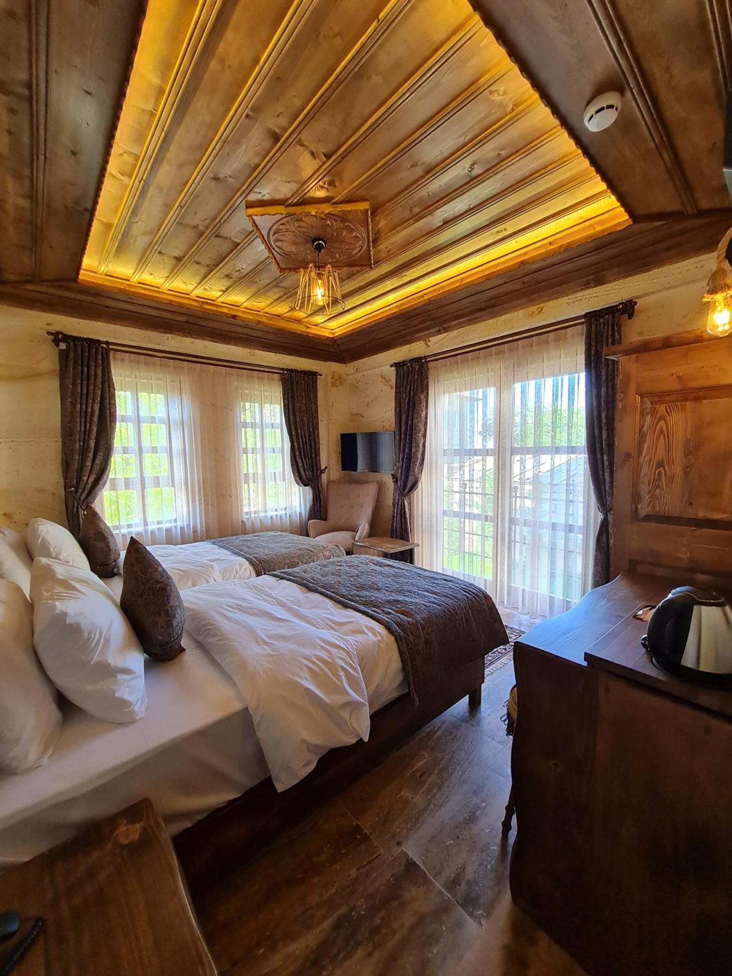 Flavia Cappadocia Hotel Ючхисар Екстериор снимка