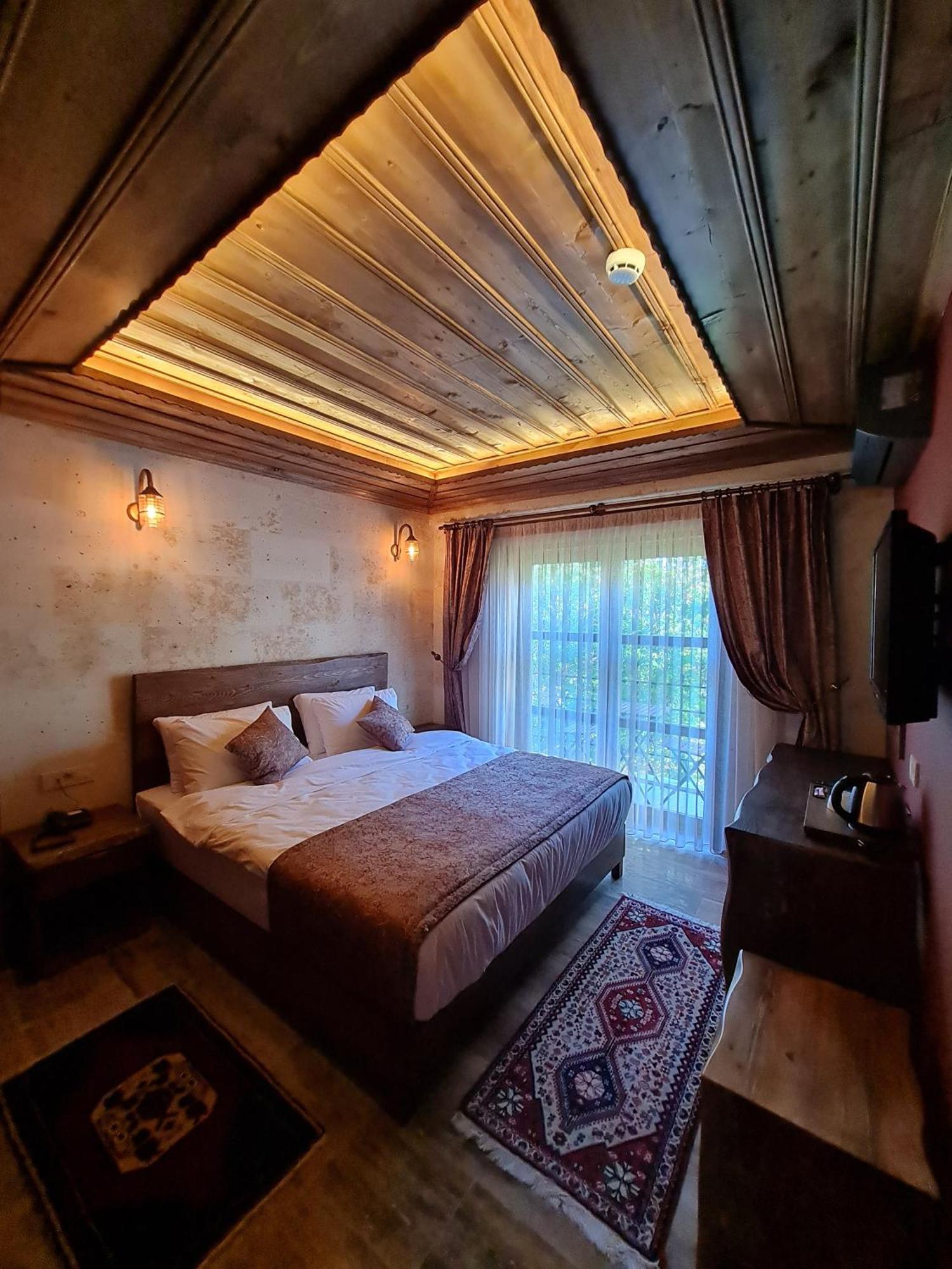 Flavia Cappadocia Hotel Ючхисар Екстериор снимка