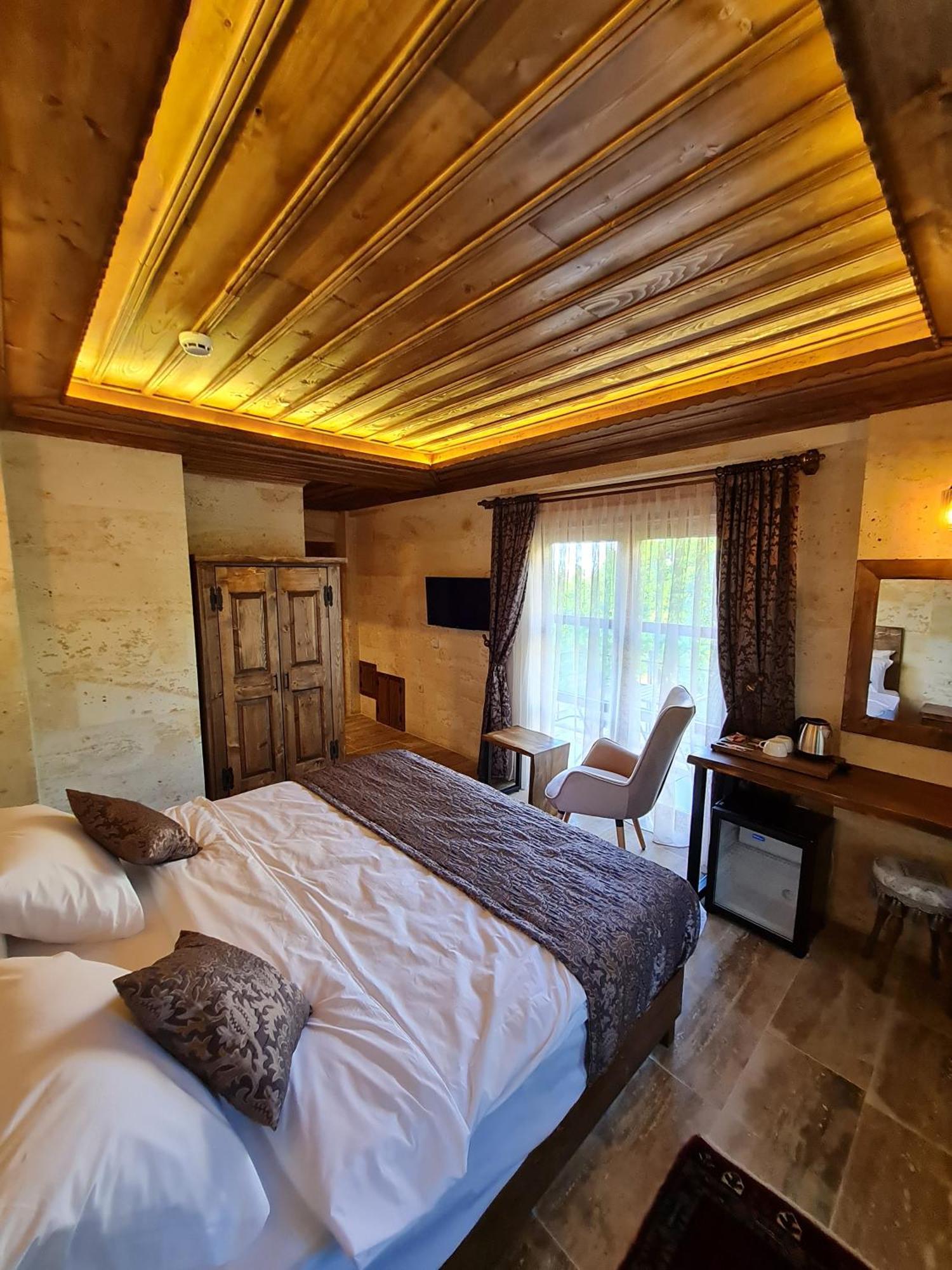 Flavia Cappadocia Hotel Ючхисар Екстериор снимка