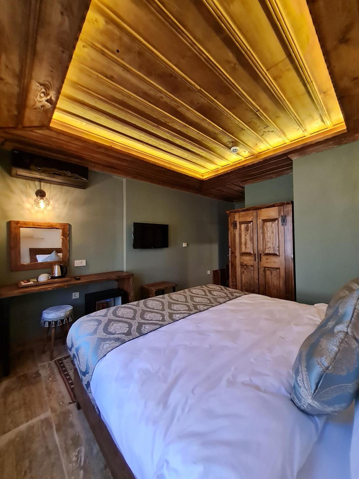 Flavia Cappadocia Hotel Ючхисар Екстериор снимка